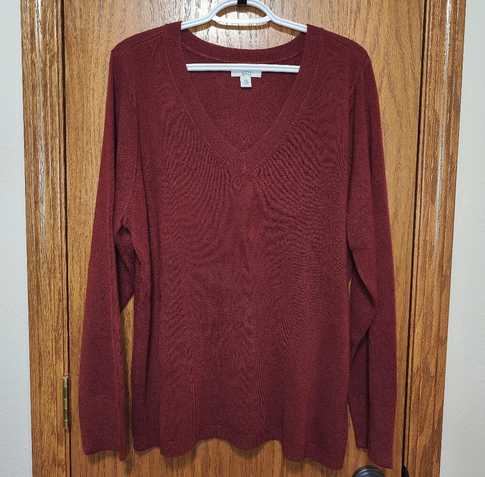 Women's Croft & Barrow Maroon V-Neck Sweater, Size XXL
